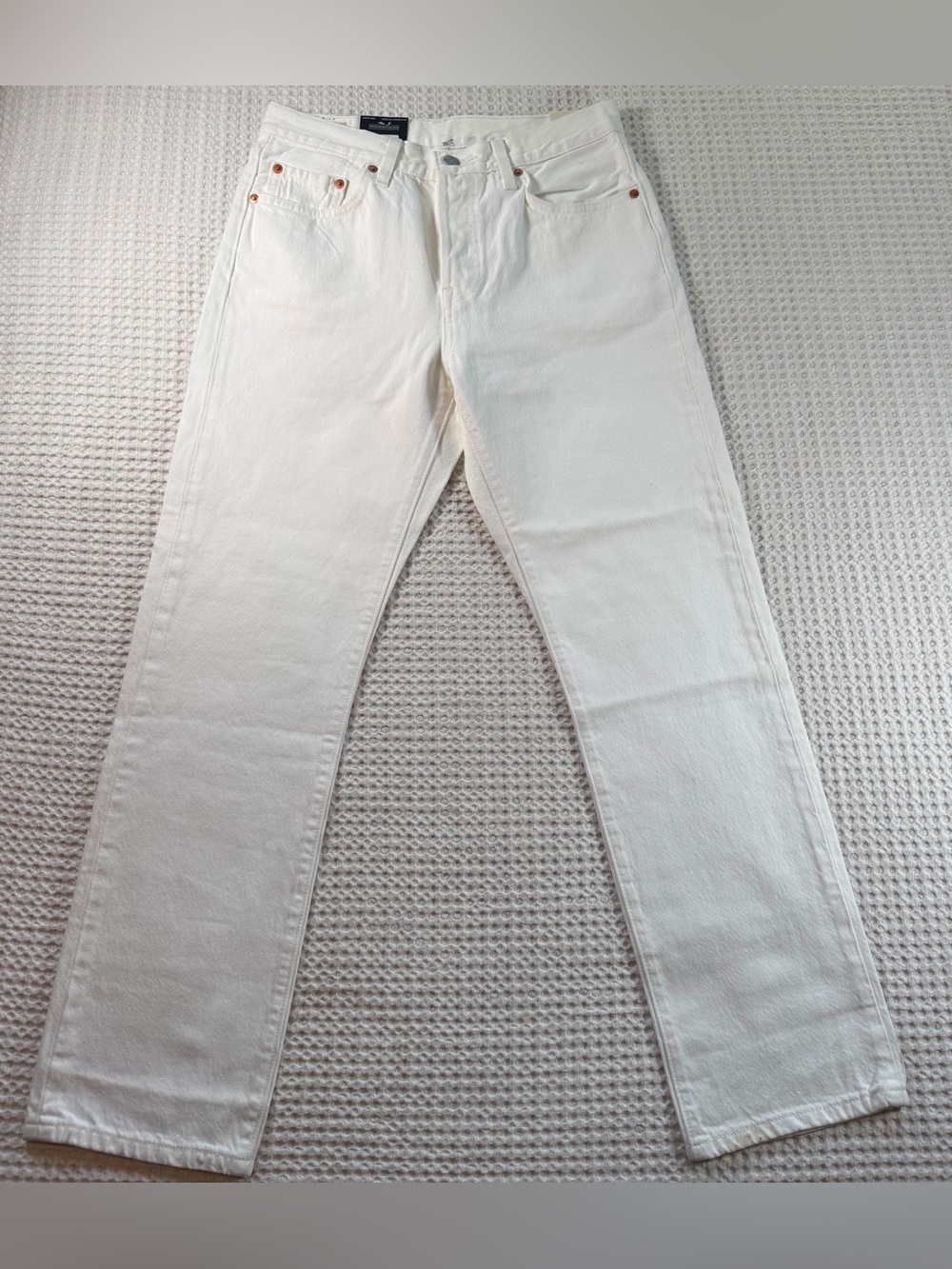 🚫SOLD - NO AVAILABLE Levi’s 501 Original Jeans Women’s 28x30 White High Rise